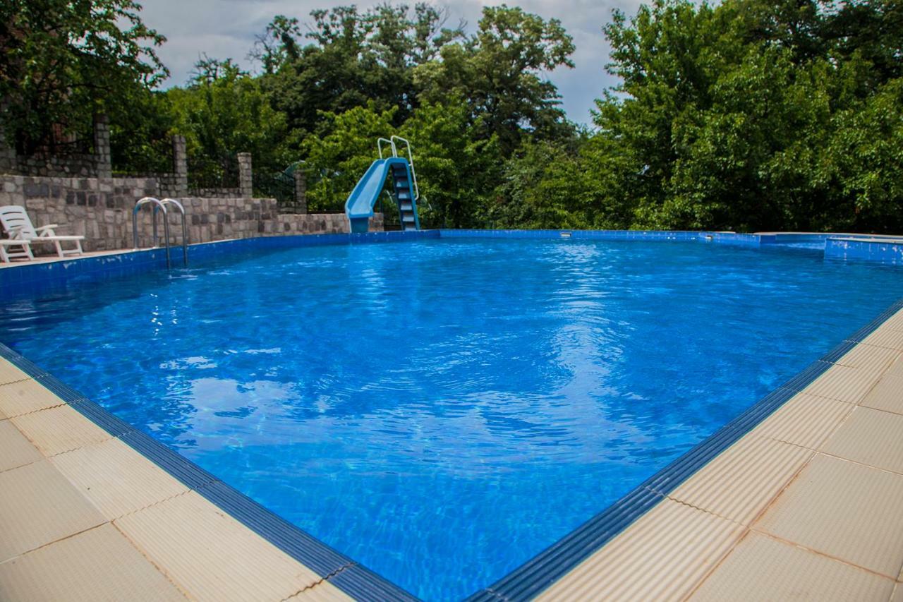 Exclusive House Legacy Villa Szendrő Kültér fotó
